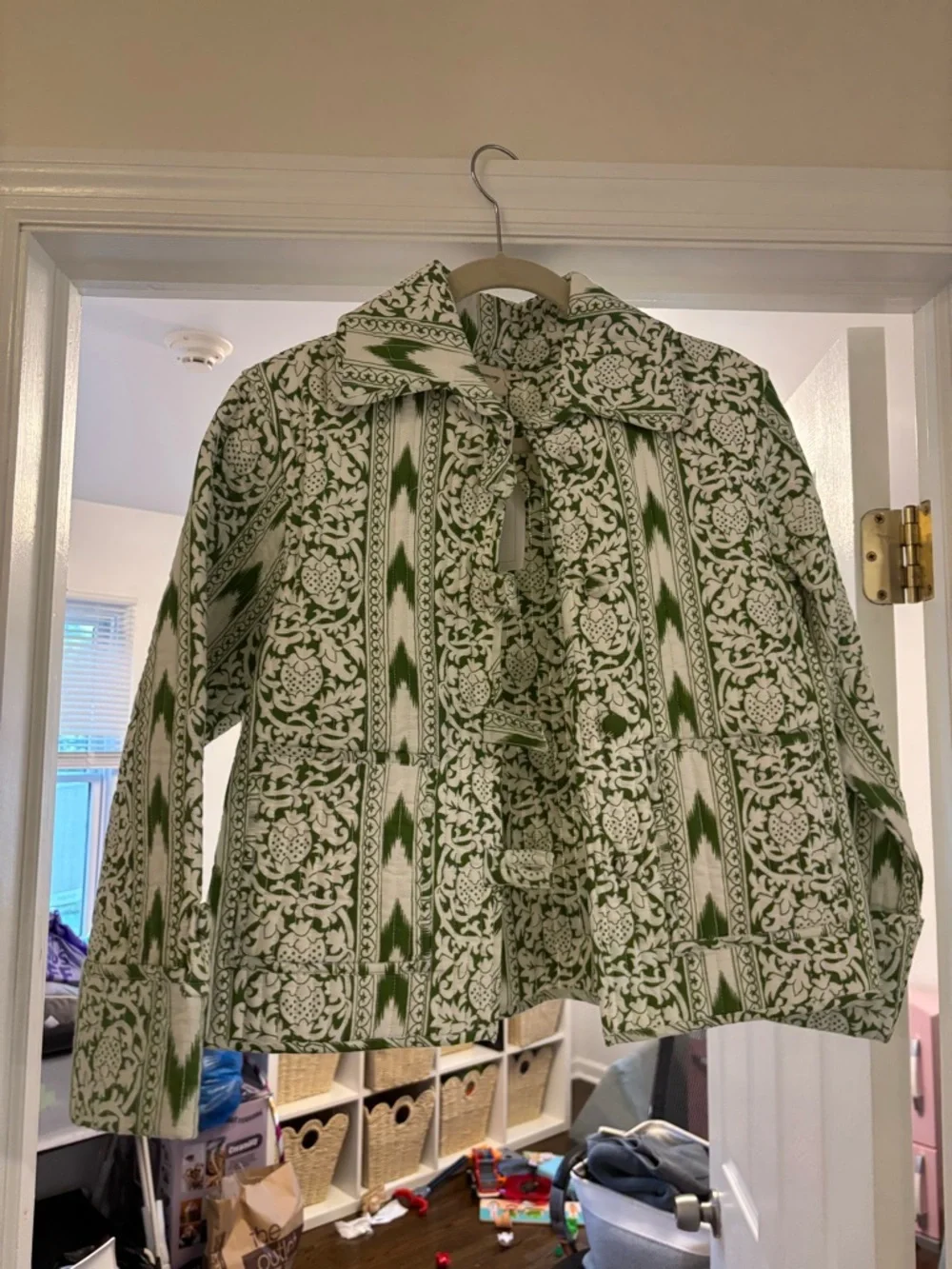 Julia Amory Green White Floral Quilted Jacket Mandarin Collar Size M NWT - Picture 8 of 9